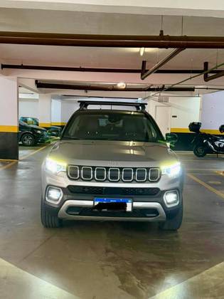 JEEP COMPASS 2.0 TD350 TURBO DIESEL LIMITED AT9 JEEP COMPASS 2.0 TD350 TURBO DIESEL LIMITED AT9